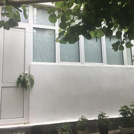 Private Room With Lovely Yard Sandanski Buitenkant foto