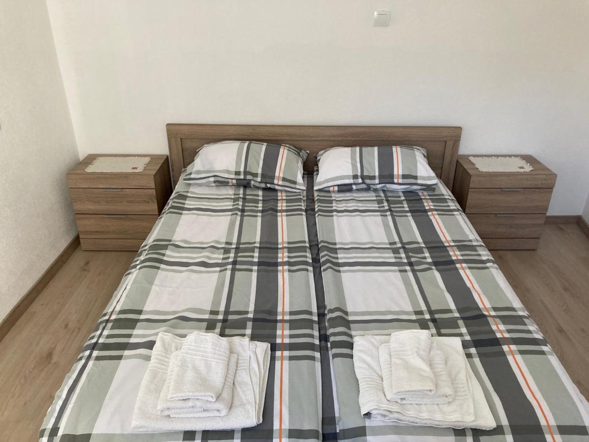Private Room With Lovely Yard Sandanski Buitenkant foto